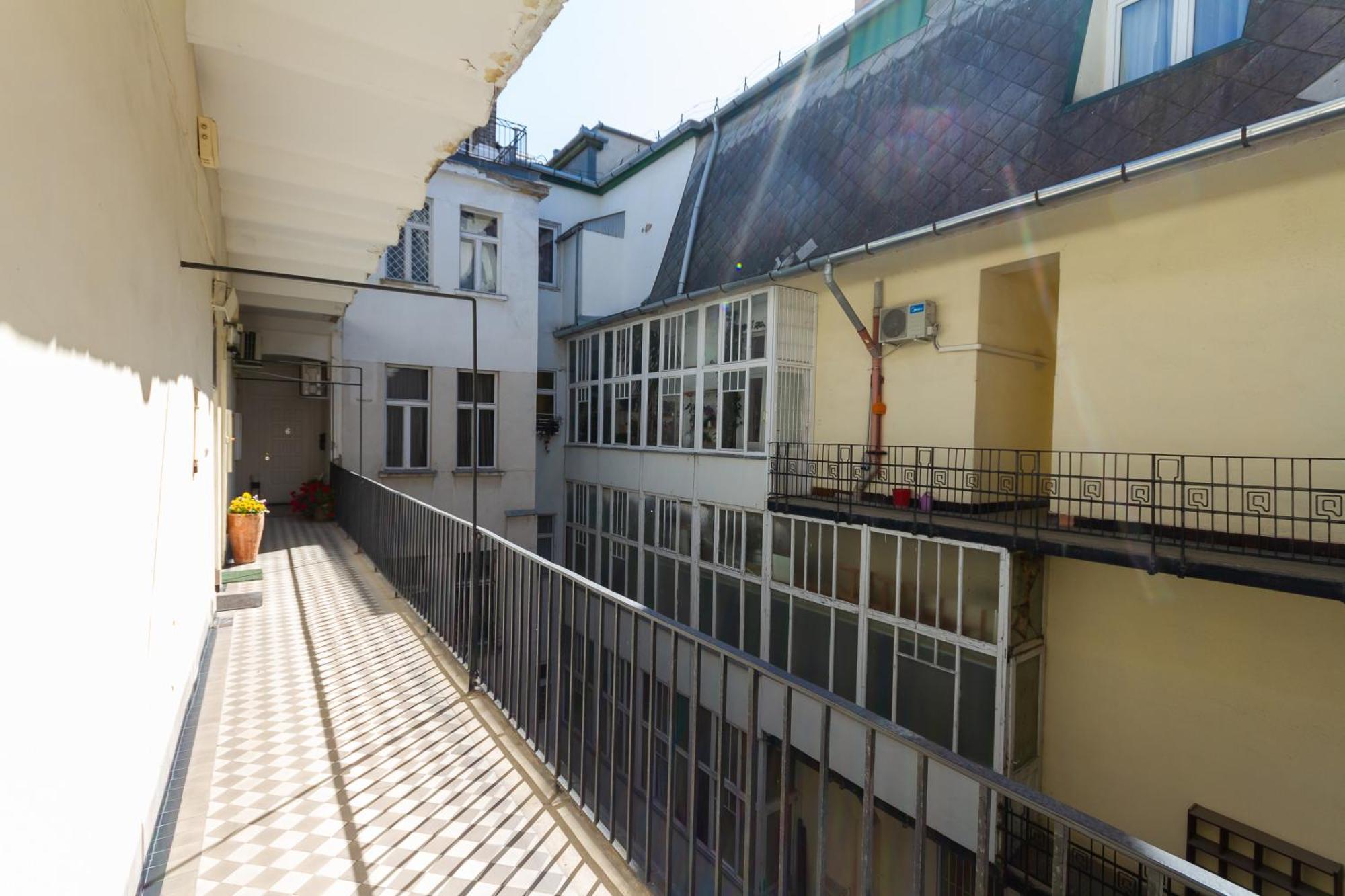 Badepest Apartment Budapest Eksteriør billede